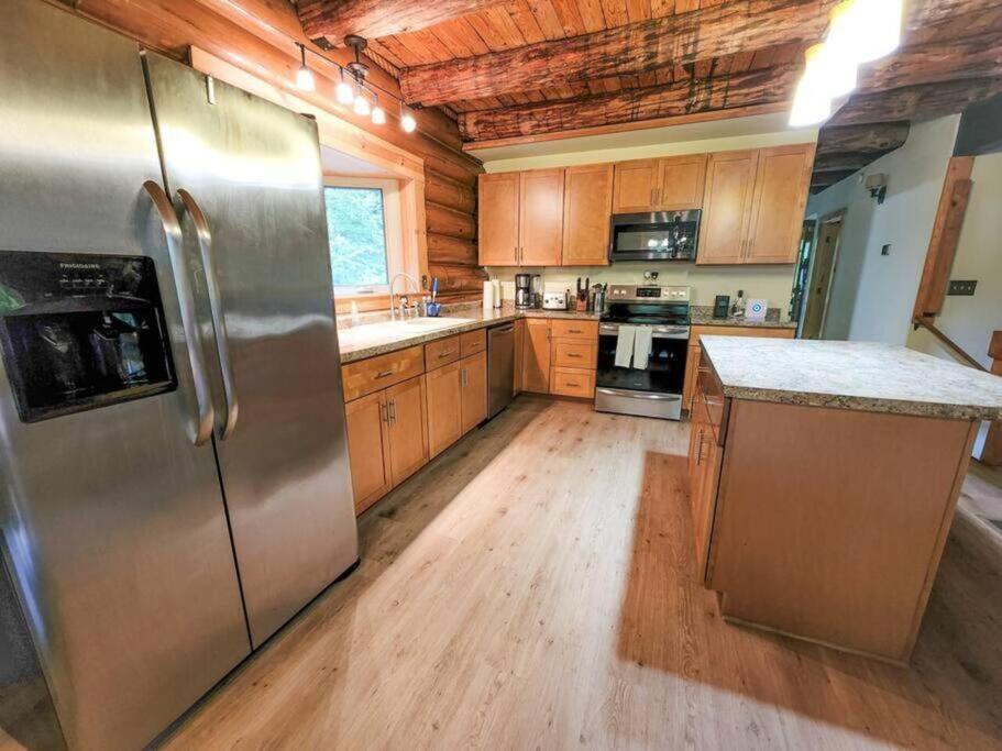 Wilderness Vista Retreat Βίλα Reed City Εξωτερικό φωτογραφία
