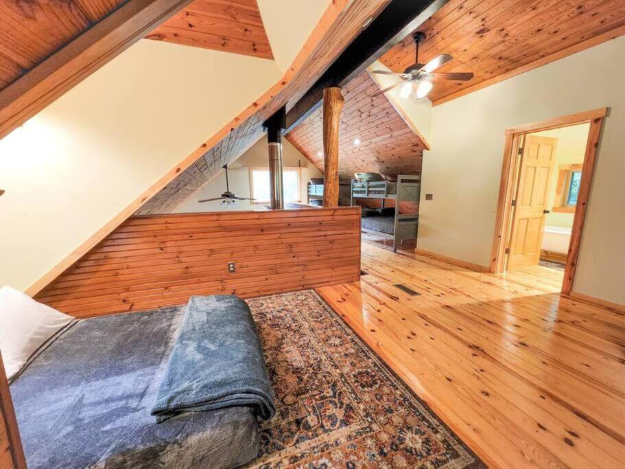 Wilderness Vista Retreat Βίλα Reed City Εξωτερικό φωτογραφία