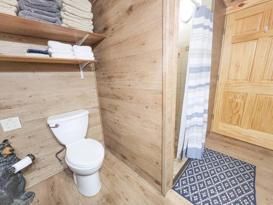 Wilderness Vista Retreat Βίλα Reed City Εξωτερικό φωτογραφία